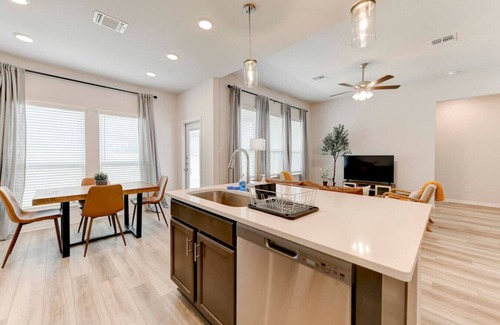 Troy House | Retreat in Troy with 5 Beds