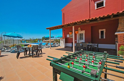 Pata de Cima Villa | Retreat w/heatable pool & BBQ