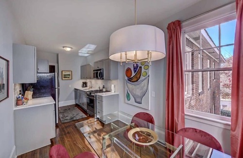 Charlotte Condo | Retro 1BR King Condo | Elizabeth - Plaza Midwood