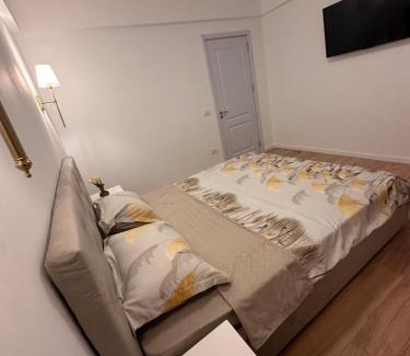 Constanta Apartment | Retro apartment