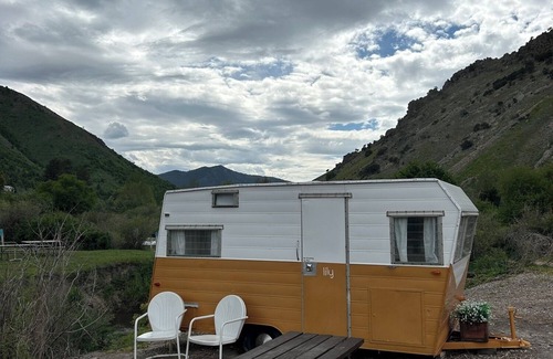 Lava Hot Springs House | Retro Camper king size bed