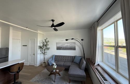 Downtown Klamath Falls Apartment | Retro-Chic Escape 208