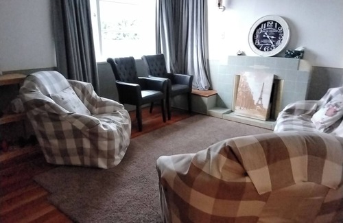 Solway Cottage | Retro cottage 40 Minutes to nearest beach n