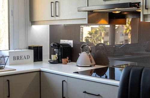 Germasogeia Apartment | Retro Deluxe 2 Bedroom Apartment, 4th floor, two minutes on foot from the beach