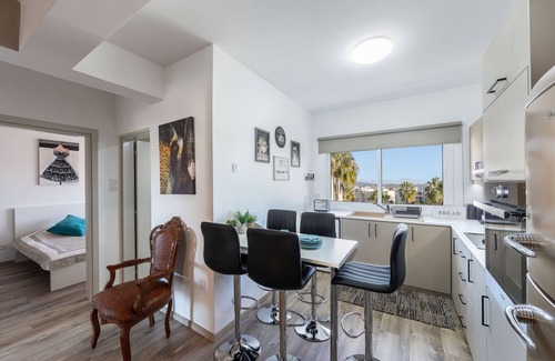 Germasogeia Apartment | Retro Deluxe 2 Bedroom Apartment, 4th floor, two minutes on foot from the beach