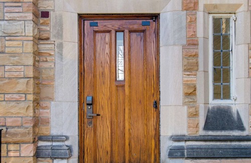 Music Row Apartment | Revamped Dorm Room in Historic Building! Scarritt Bennett Center