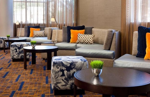 Emeryville Resort | Revel in the Lap of Luxury! Heated Indoor Pool, Short Drive to Fox Theater!