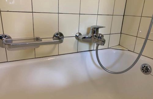 Schwanden House | Revier schlicht und bahnsinnig