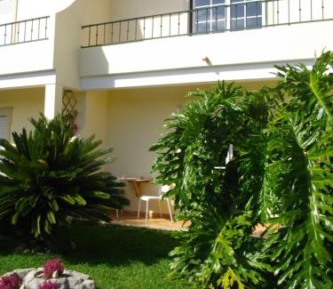 Atalaia House | Rex Surf House