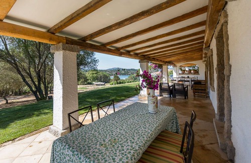 Baja Sardinia House | REY HOUSE AL MARE PANORAMA BREATHTAKING WI-FI, PARKING IN AN OASIS OF PEACE