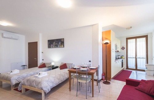 Pero Apartment | RHOme | Copernicus – "Place2be" between Rho Fiera&M1.