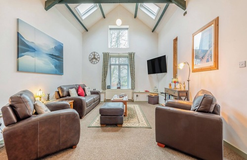 Llanfihangel-Ystrad Cottage | Rhydyfran Coach House