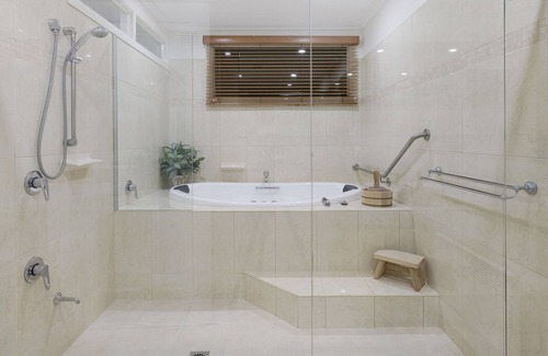 Rhyll Apartment | Rhyll by the Sea