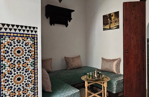 Ville Nouvelle House | RIAD DAR NA FEZ. Complete house, ideal for groups, friends or families.