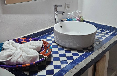 Ville Nouvelle House | RIAD DAR NA FEZ. Complete house, ideal for groups, friends or families.