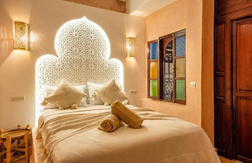 Riad Zitoun Jdid House | Riad Privé Dar L'Étoile - Jacuzzi Piscine & Petit Déj inclus