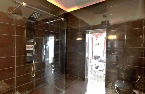 Sidi Ben Slimane El Jazouli House | Riad VIP 5 Chambres Avec Piscine Et Terrasse