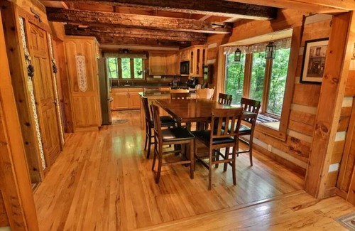 Nineveh Cabin | Rich Hardesty’s Brown County Country Cabin Treehouse Campfire Getaway