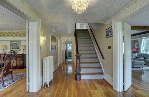 Emporium House | Rich Valley Estate 8 bdrm 12 bds 7 fireplaces 8 bath+Swim hole,Hunting & fishing