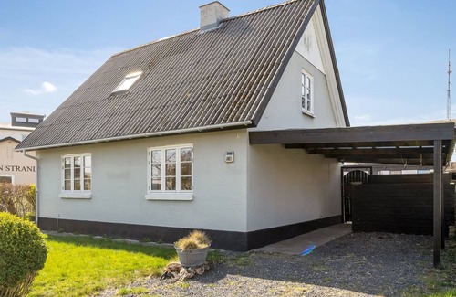 Strandby House | "Richardine" - 600m from the sea by Interhome