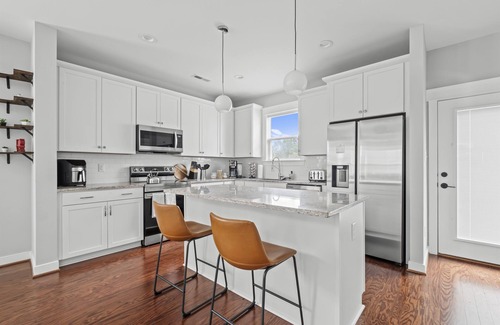 Richmond House | Richmond Gem, Free Parking, Quiet, Fenced,Walkable