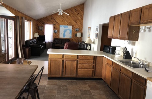 Au Train House | Ride your sled from the front door! Ice fishing! Spacious & Clean with Parking!