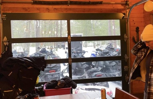 Paradise Cabin | Riders Paradise. Bunkhouse within seconds of the trail on all season road.