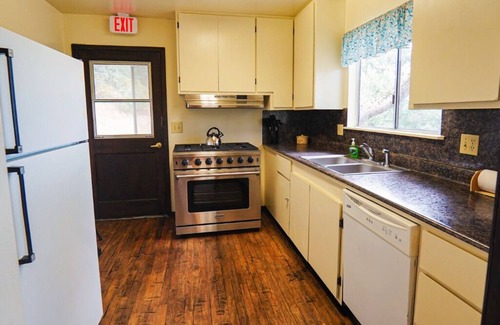 Tuolumne Resort | Ridge House 6/6 Private Retreat