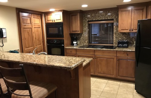 Tahoe Village Resort | Ridge Tahoe Resort 2B, 2 Master Suites