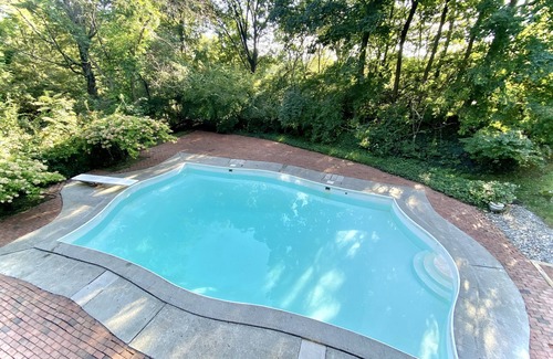 Poughkeepsie House | Ridgetop Wooded Retreat: MONTHLY BOOKINGS ONLY