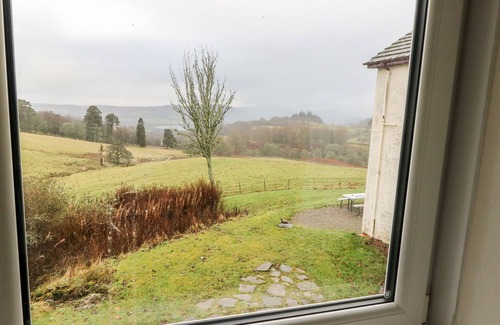 Murthly Cottage | RIECHIP, pet friendly, character holiday cottage in Dunkeld