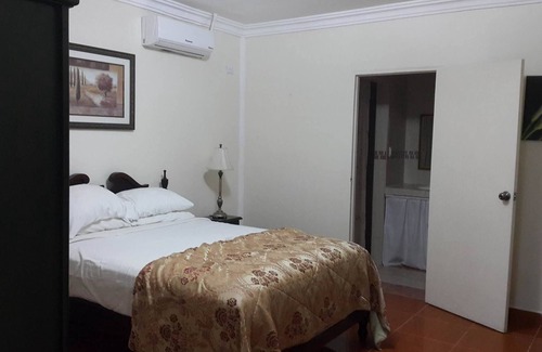 Managua Apartment | Right in the center of the city, near everything, in walking distance to main