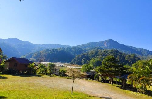Ban Luang House | Rimna Banpark 4 ริมนาบ้านพัก4