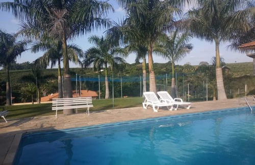 Sorocaba House | RINCÃO DOS LARANJAIS ESTATE. CONDOMINIUM 24 HOUR SECURITY 5 BEDROOMS AND WIFI.