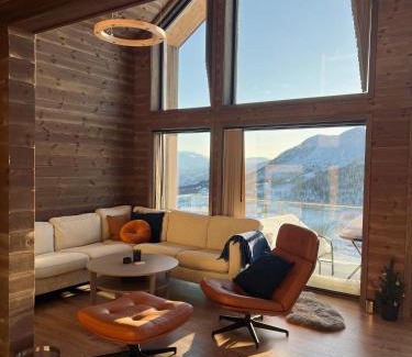 Sogndal House | Rindabotten Panorama