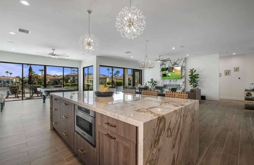 Fox Crossing House | Ritz at Sandpiper Shores, Heated Pool, 4BR/3 Ba