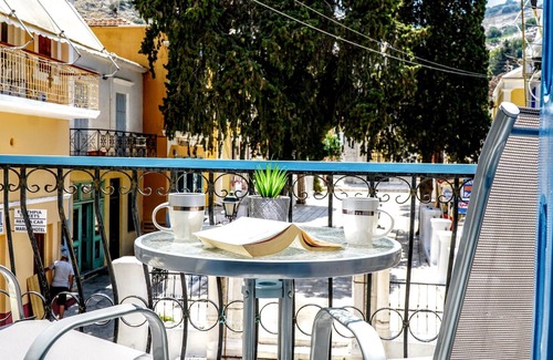Symi Apartment | Ritzi Apartment in the heart of Symi