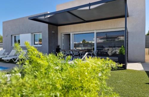 Riumar House | Riumar "Marc", 550m to beach, private pool, On-Site-Service, dog beach