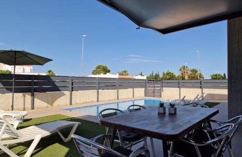 Riumar House | Riumar "Marc", 550m to beach, private pool, On-Site-Service, dog beach