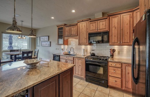 Salida Condo | River Aerie-Relax by the River