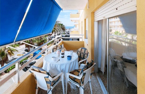 Daimuz Apartment | RIVER - Apartment for 4 people in Playa de Daimuz.