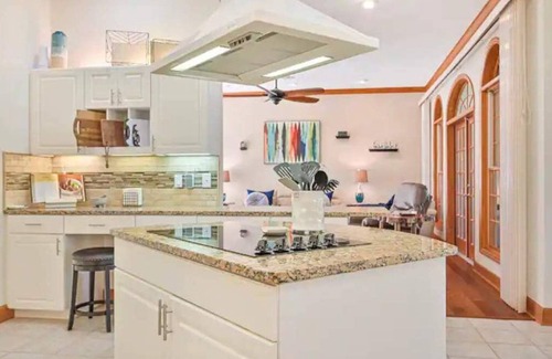 LaBelle House | River Bank Hideaway, "Go With The Flow" RIVERFRONT 3 Acres- "Heated Pool/Spa"
