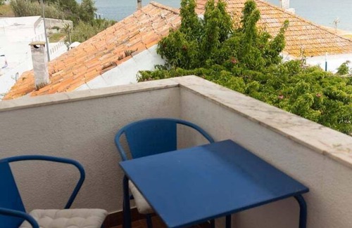 Vila Nova de Milfontes Apartment | River front Castle apartment