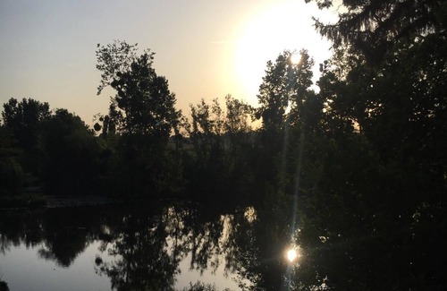 Taize-Aizie House | River Frontage House with Terrace + Large Garden + Boat