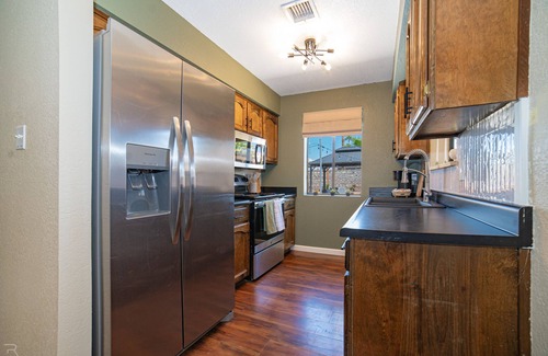 Mesa Del Sol House | River Fun Awaits! Pool, Putting Green, Arcade & More – Sleeps 8!