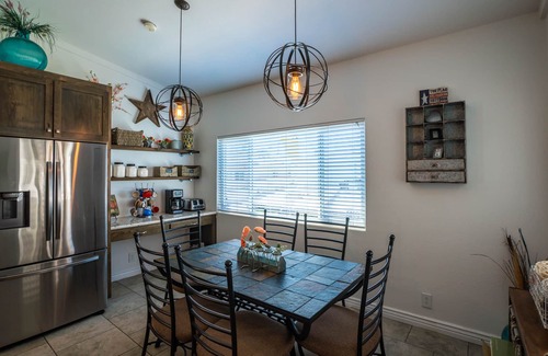 Moovalya Keys House | River House in the prestigious Moovalya Keys in Parker, Arizona