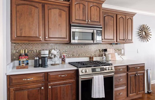 Jeffersonville House | River House - OmG Views Minutes to Bourbon Trail