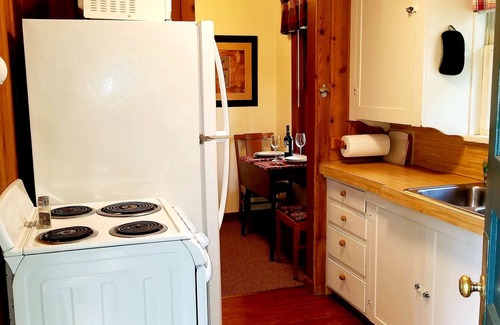 Blue River Cottage | River House on the McKenzie