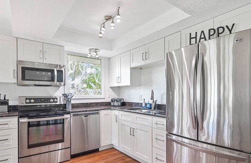 Alva House | River House Retreat, "Our Happy Place".