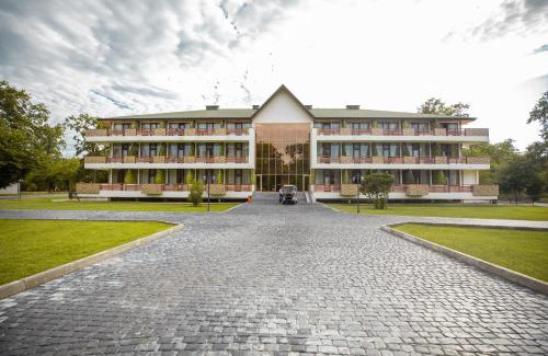 Nabran Resort | RIVER INN RESORT AND SPA